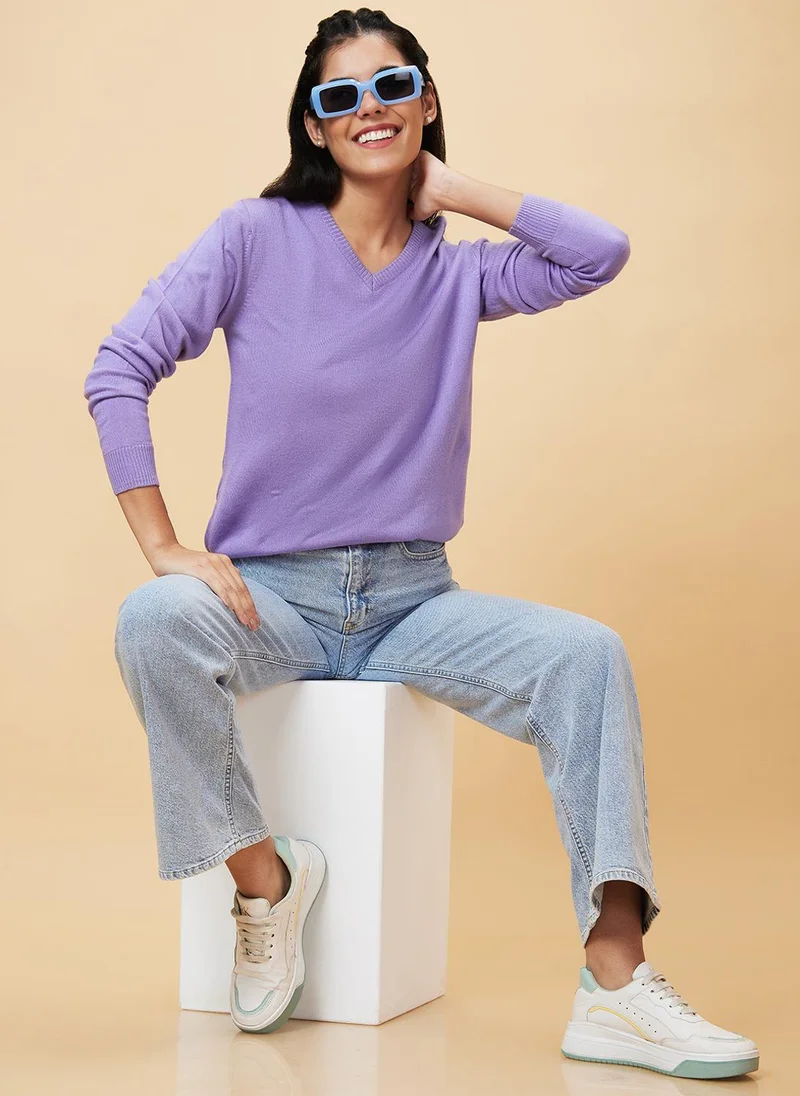 جلو باص Globus Women Purple V-Neck Acrylic Sweater